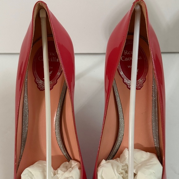 Rene Caovilla “Barbie” Pink Patent Pumps w/diamond-effect soles & edged liner - Picture 2 of 9